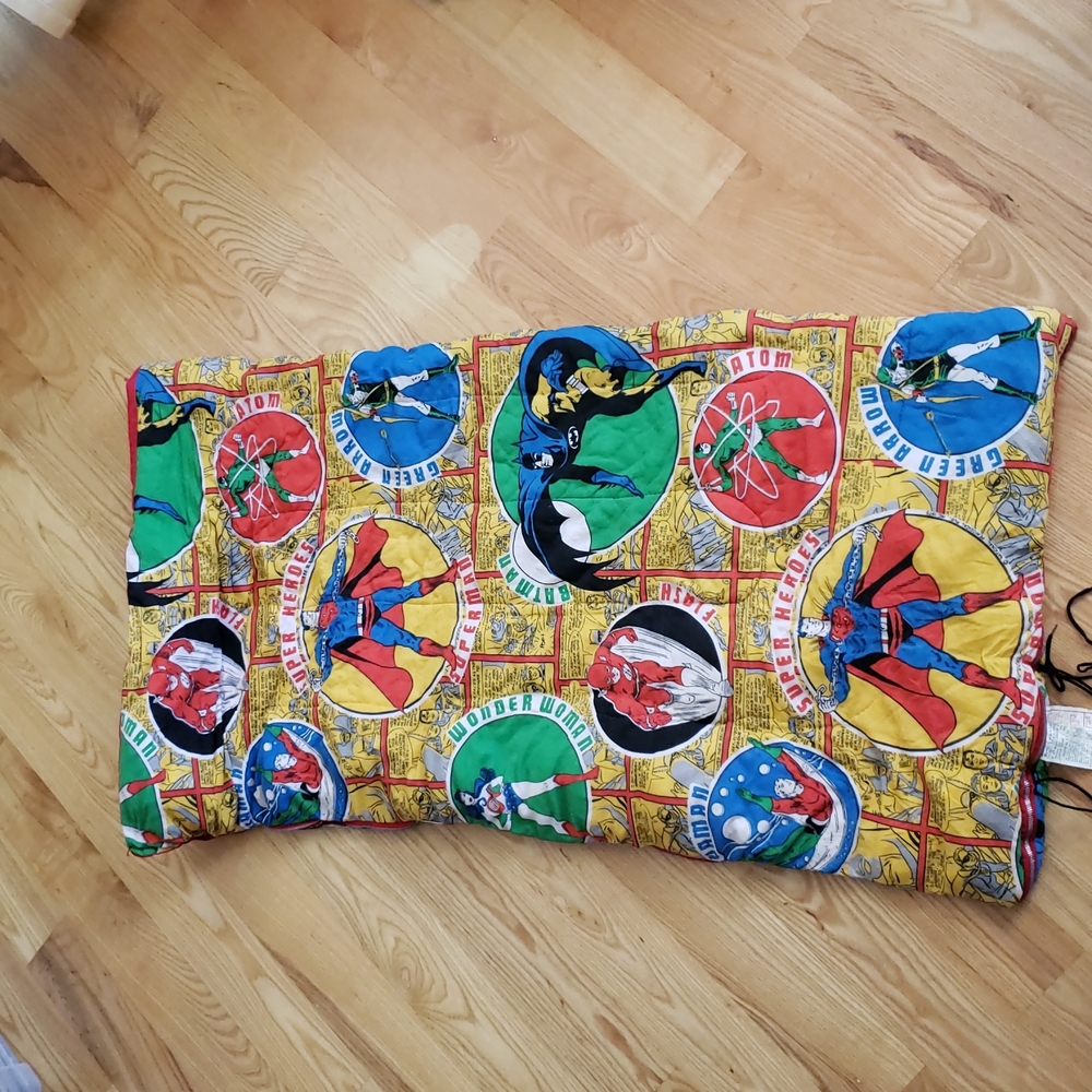 1975 DC Superhero Sleeping Bag